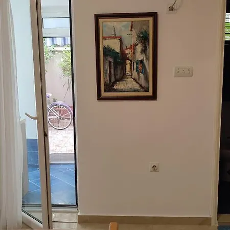 Familia Апартаменти *